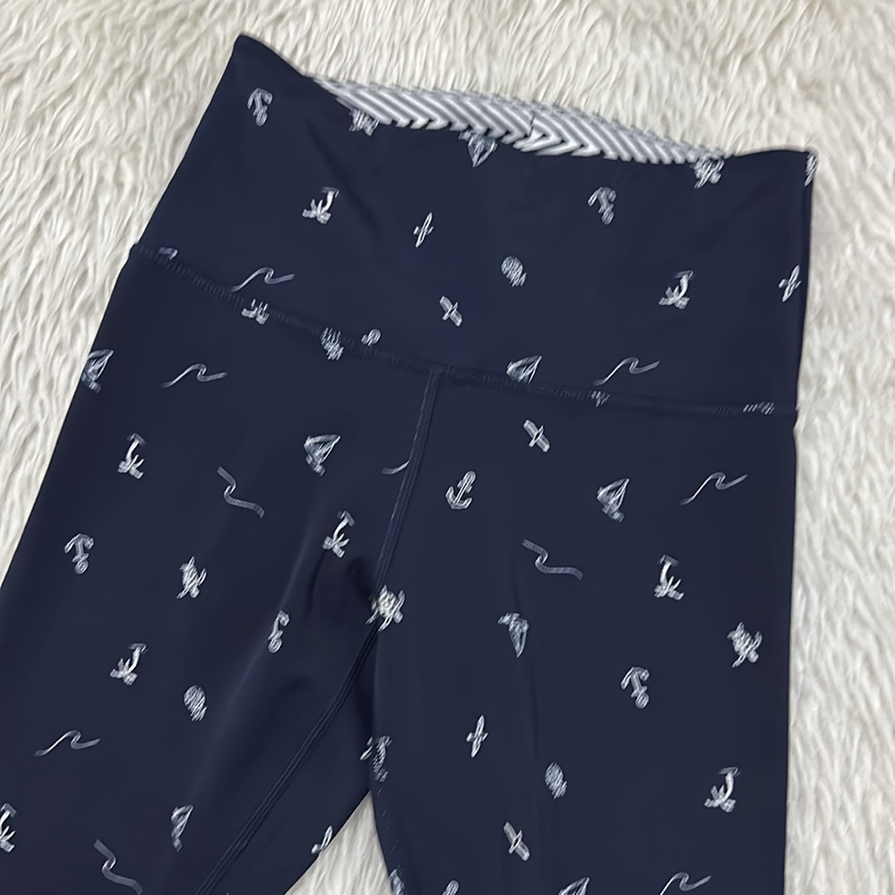 Lorna Jane blue tropical beach pattern swim leggings pants size small